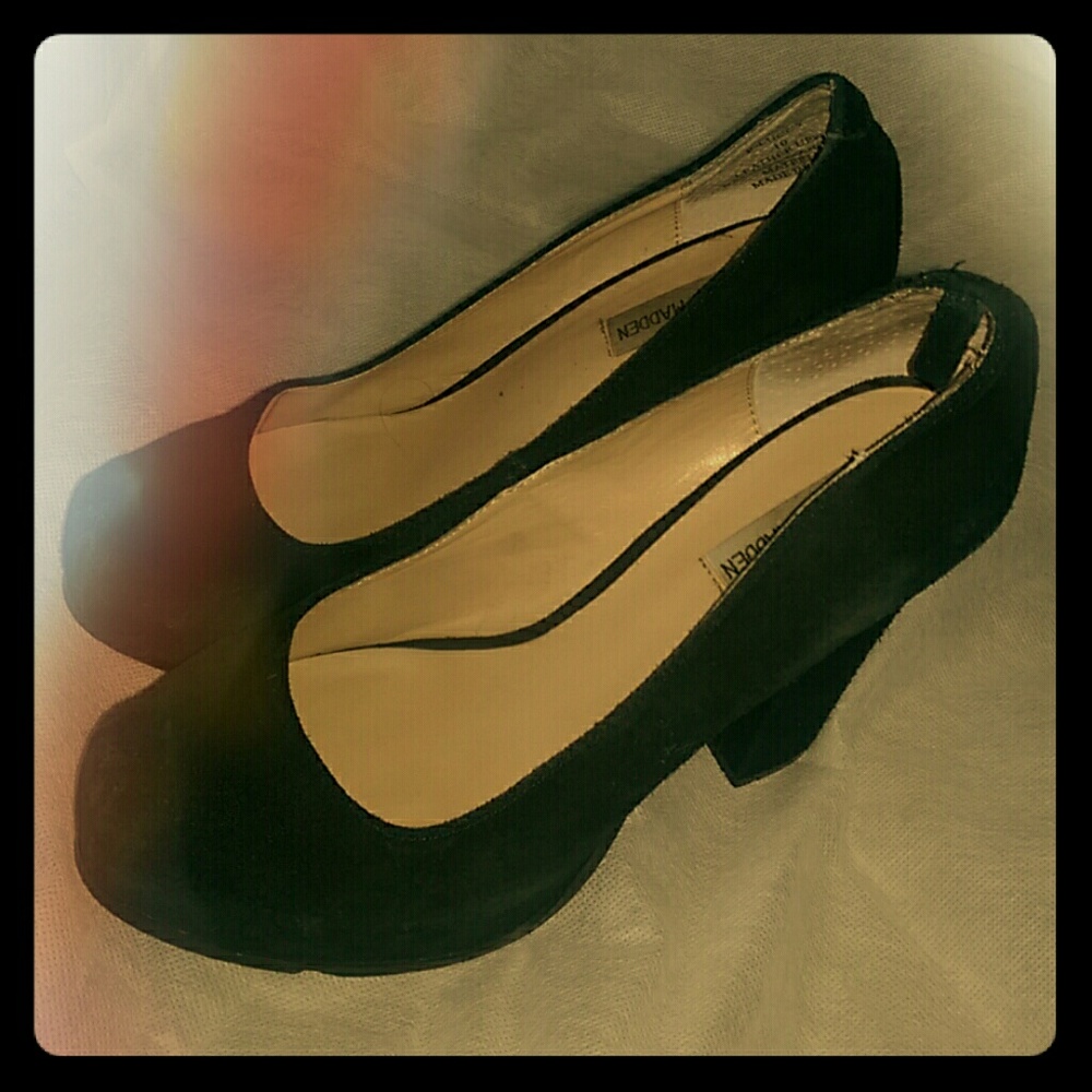 Steve Madden black chunky heeled pumps